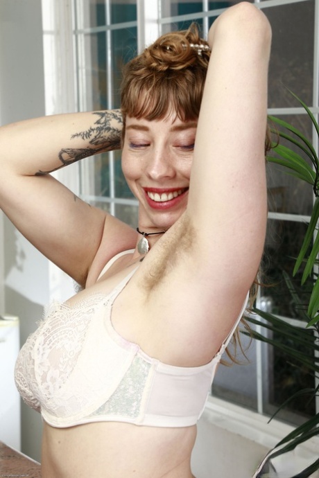 fat hips free xxx archive