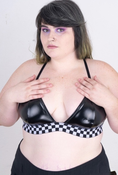 chubby white trash sluts beautiful xxx pic