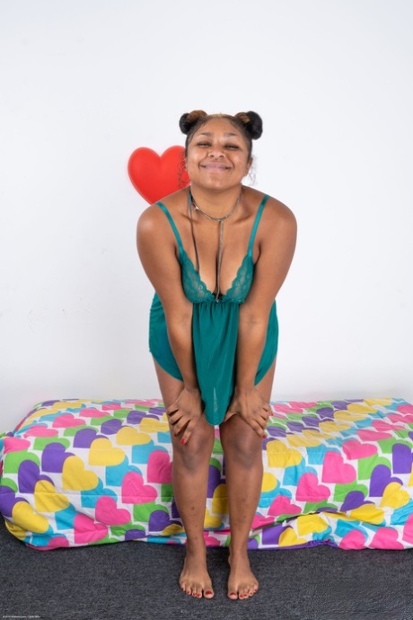 thick ass thot throwing it back beautiful nude pictures
