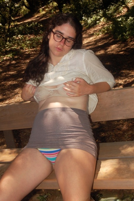 chubby south african teen playing with her sextoy sexy naked img