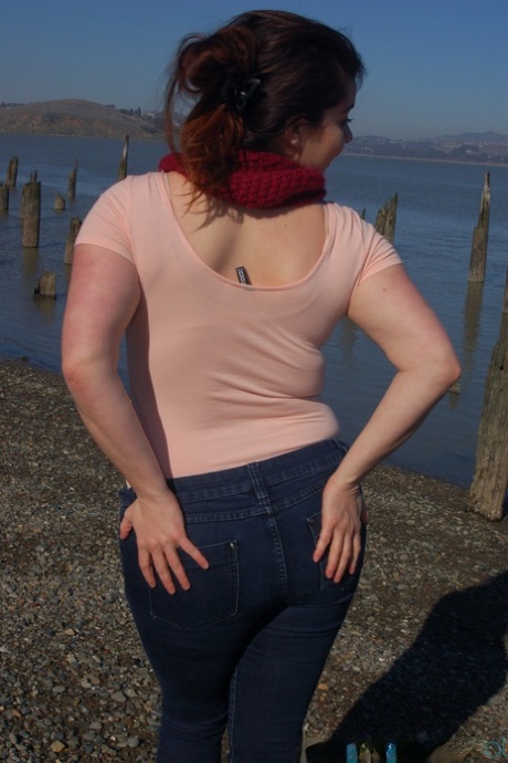 chubby hairy moms and daughters erotic pictures