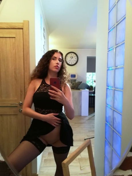 chubby south african teen playing with her sextoy free nude pictures
