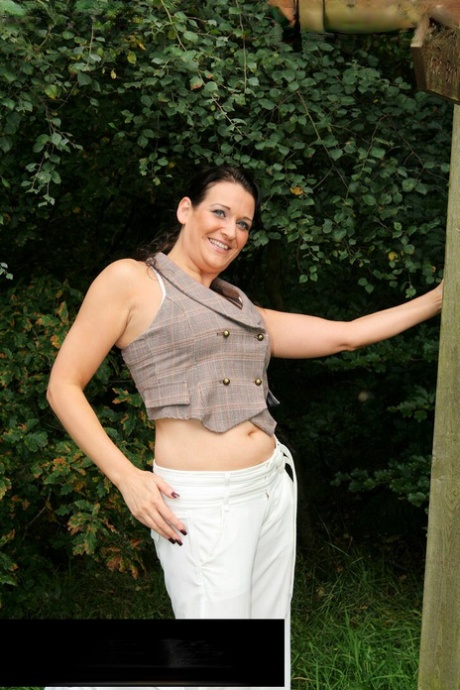 thick girl casting art xxx image