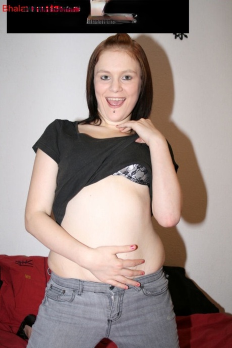 chubby slut gets railed hot nude picture