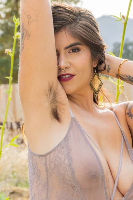 thick asian rozey royalty slobbing puerto rocks ajfresh cocks free naked images