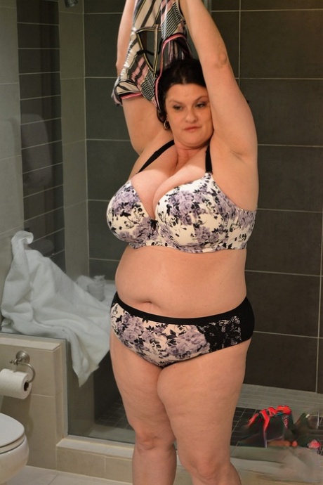 Kimmie Kaboom sexy star photo