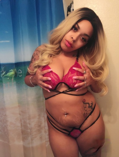fat granny loves to be watched while she masturbates free sex galleries