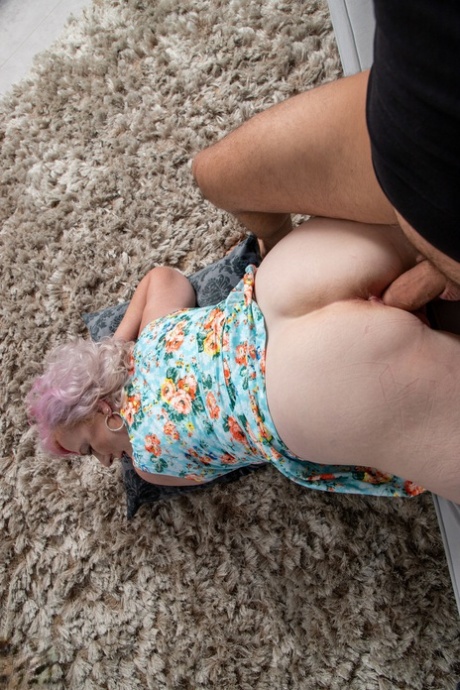 bbw giving head erotic gallery