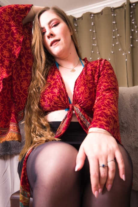 selenne bbw art naked archive