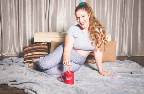 thick redhead vr hot porn pictures