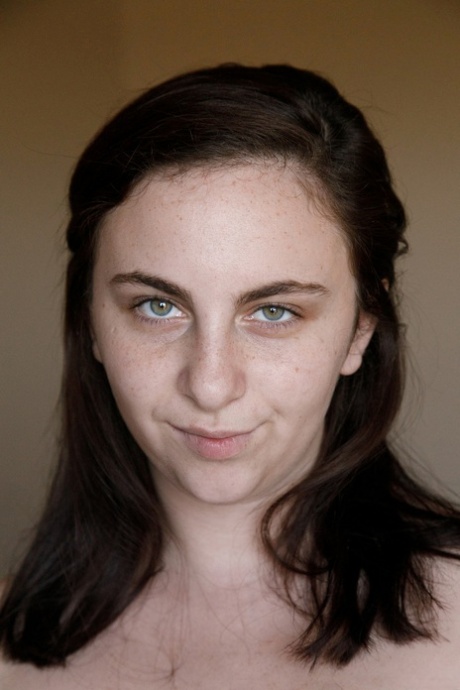 Milly Marks perfect actress photo