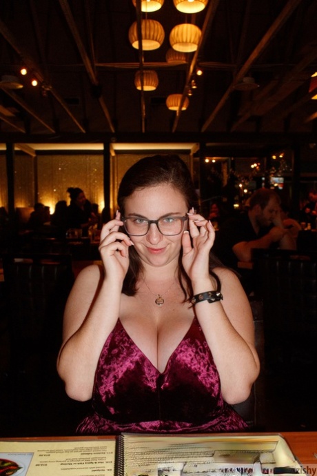 cute curvy asian hot sexy archive