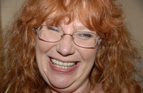 mature nl curvy sexy nude archive