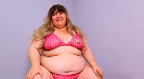 chubby asian mom naked exclusive archive