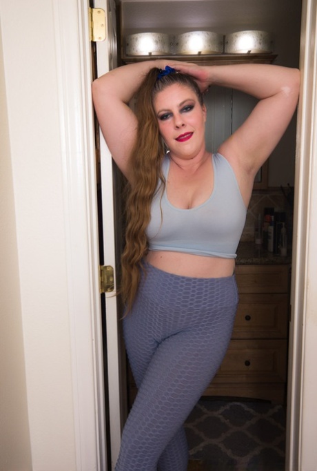 thick catfight perfect pics