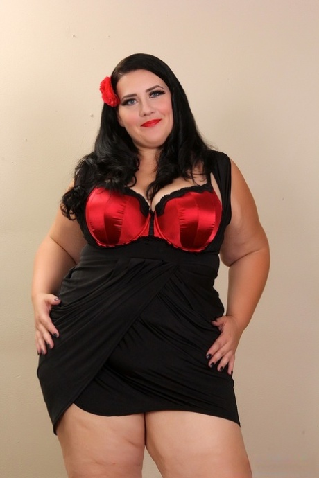 huge thick thighs free xxx galleries