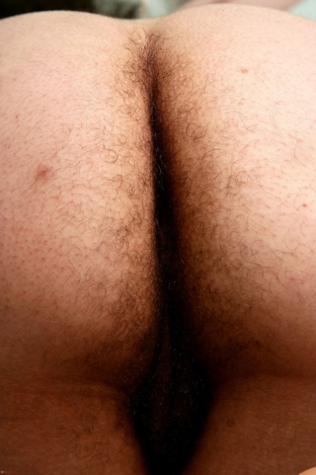 kinky teen tart rides on a big thick boner top image