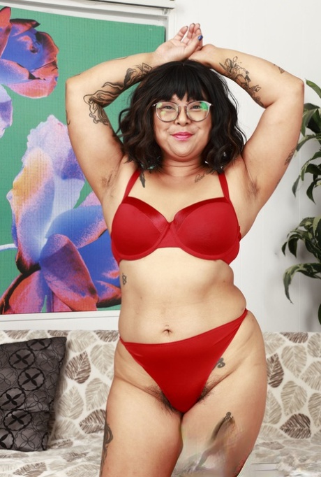 thick latina thot pornographic photo