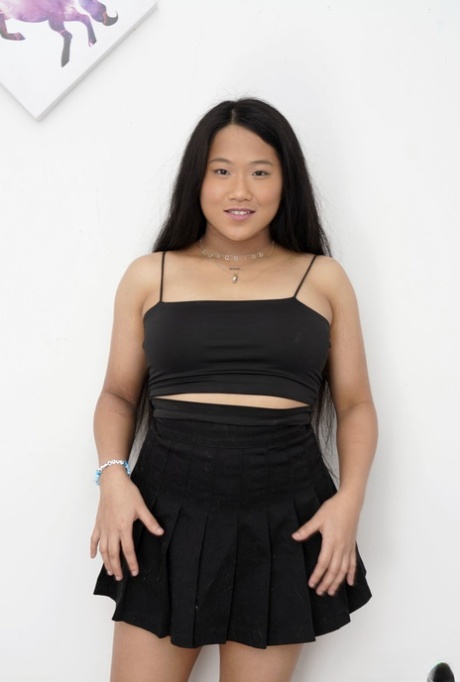 thick ebony cosplay hot naked photo