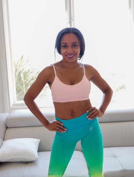 thick ebony twerking naked sexy nudes galleries