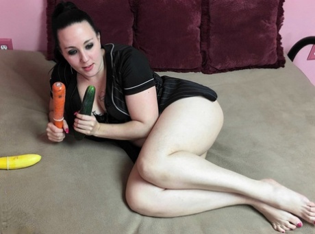 mature bbw nl feet hd art naked photo