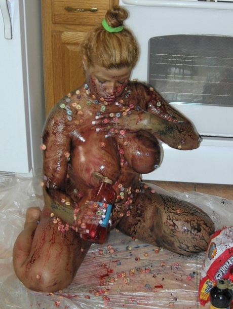 red white beautiful bbw nude picture