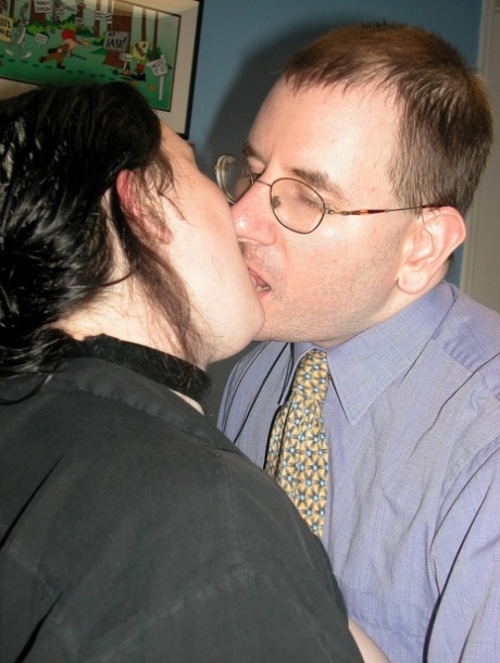 thick emo solo hot nude galleries