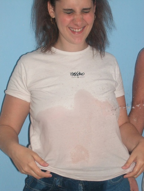 sweaty curvy art nude images