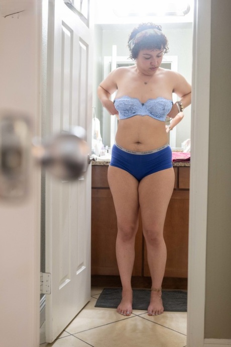 fucking white thick girl nice images