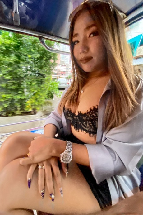 thick chav pornographic pic