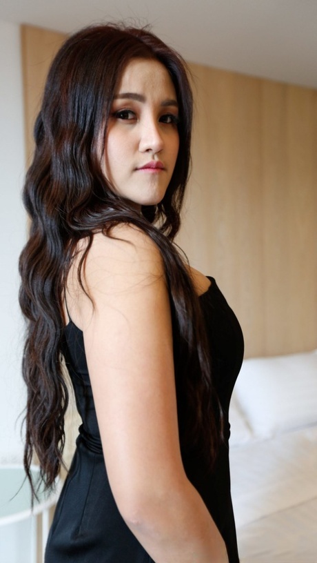 fat ass mature mom top picture