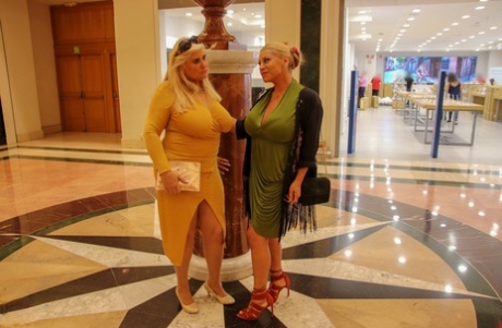 bbw upside down erotic pictures