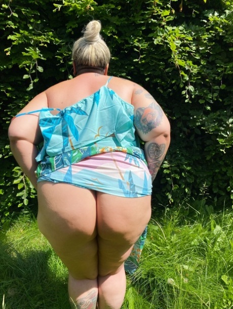 ssbbw facesitting farts sniffing pornos gallery