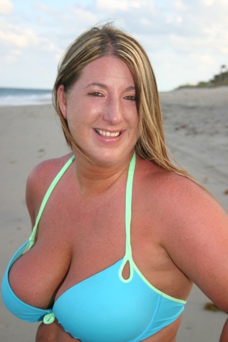 sexy bbw pet blowjob preview free nude image