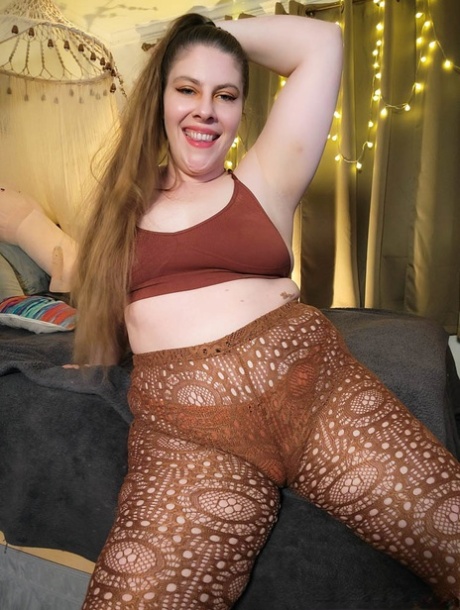 natural curvy girls adult galleries