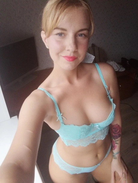 thick women wearing sun hats hot naked galleries