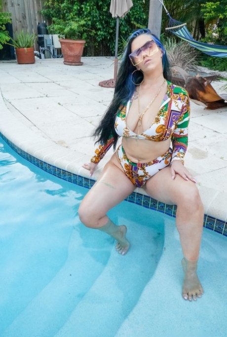 big thick teen hot sexy picture