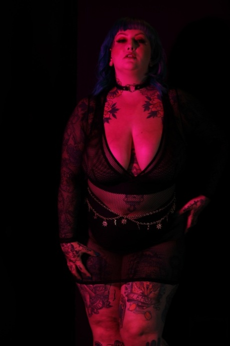 fat handjob beautiful img