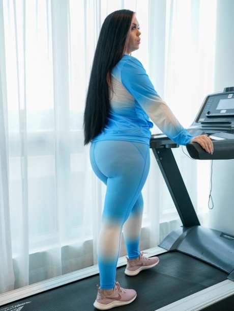 tapping bbw christie sexy nude archive