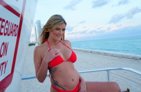 fat blonde wants cum in her mouth beautiful nude archive