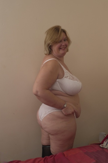 i want to put my big hard horn deep in this sexy hot bbw lady butt porno archive