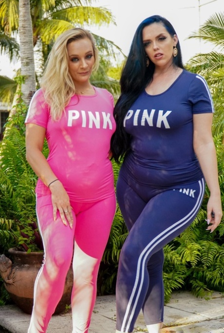 porn huge curvy exclusive image