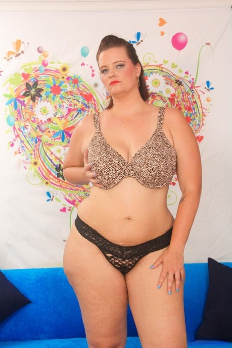 ebony wide hips thick thig art porn pic