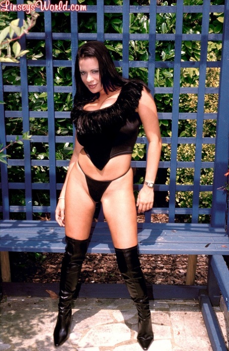 nyx night is so thick and hairy erotic pictures