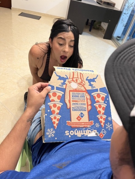 voluptuous pornstar gets her juicy butt treated nicely beautiful pic