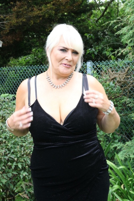 trio with lonely bbw wife martha hot sexy pictures