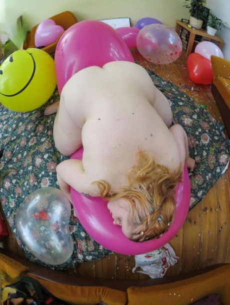bbw outgrown clothes pornos picture