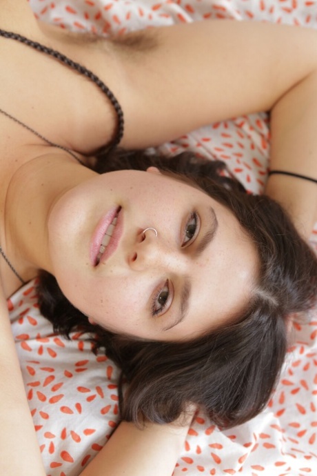 curvy hidden free xxx photos