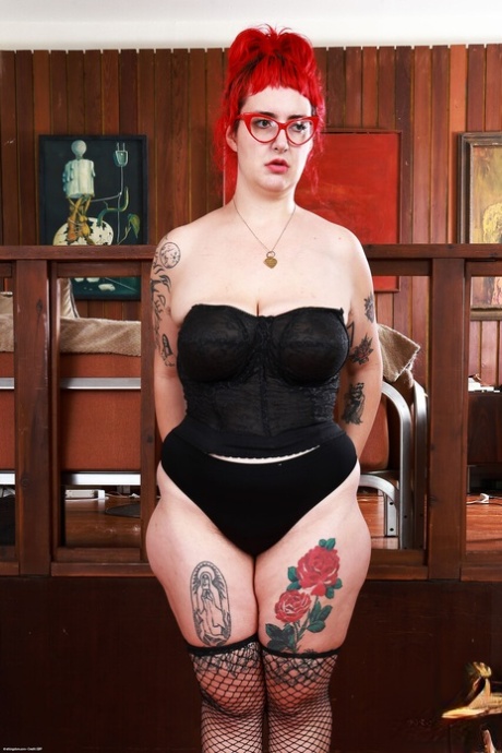 sexy curvy teens hd photo