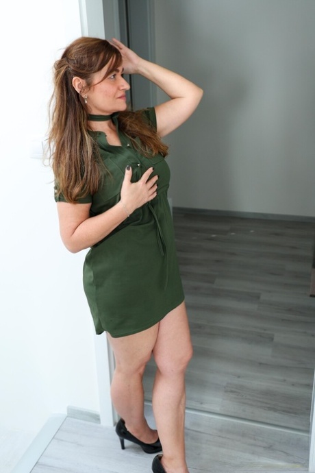 thick girl pussy gallery free pic